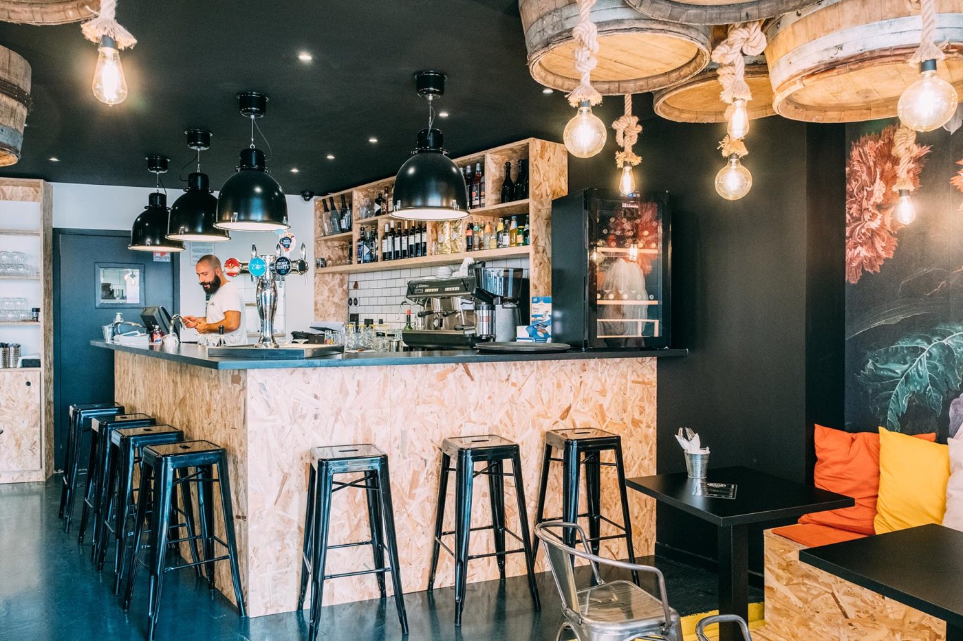 Restau tapas "BACA" - Transformation totale de la surface. (Vue 6) - Architecte d'intérieur Toulouse