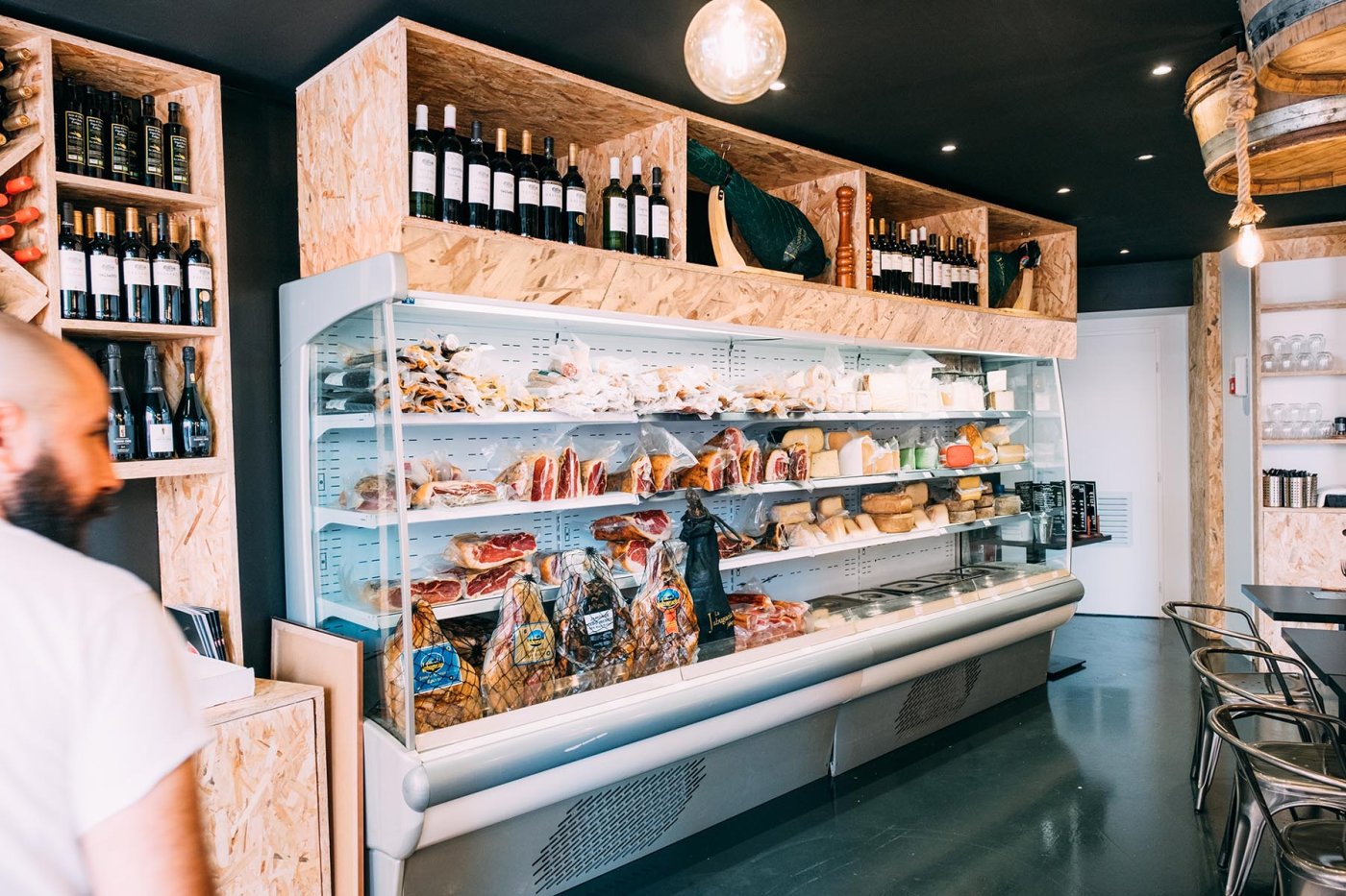 Restau tapas "BACA" - Transformation totale de la surface. (Vue 9) - Architecte d'intérieur Toulouse